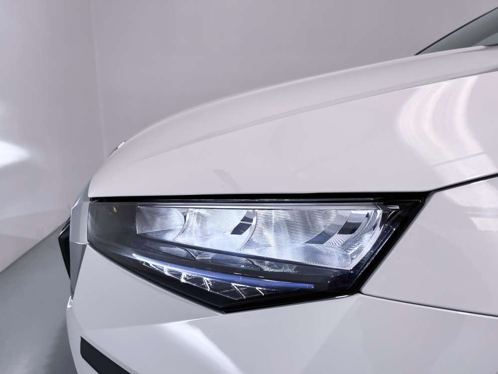 SKODA 