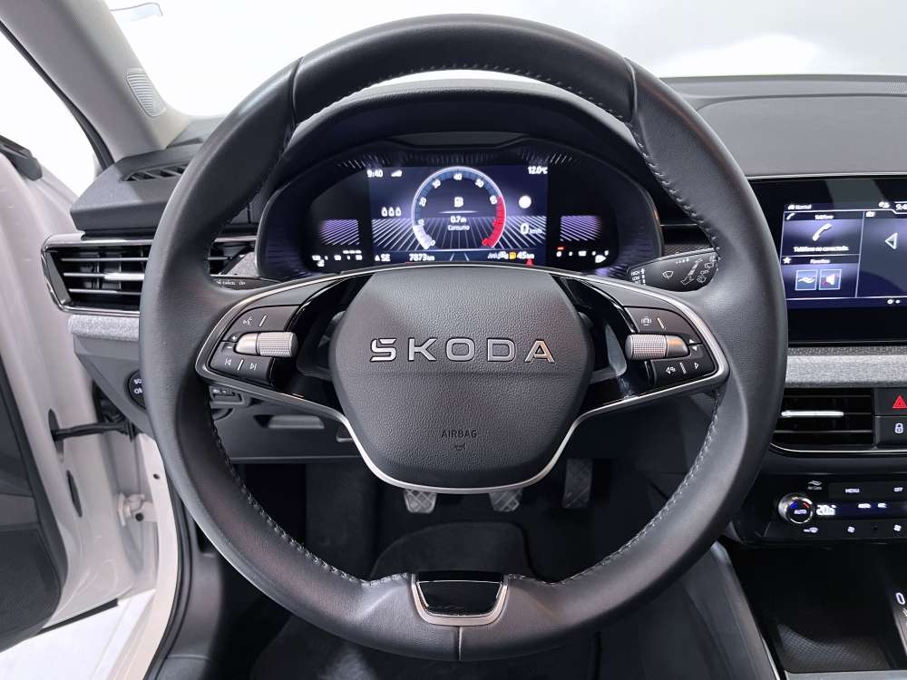 SKODA 