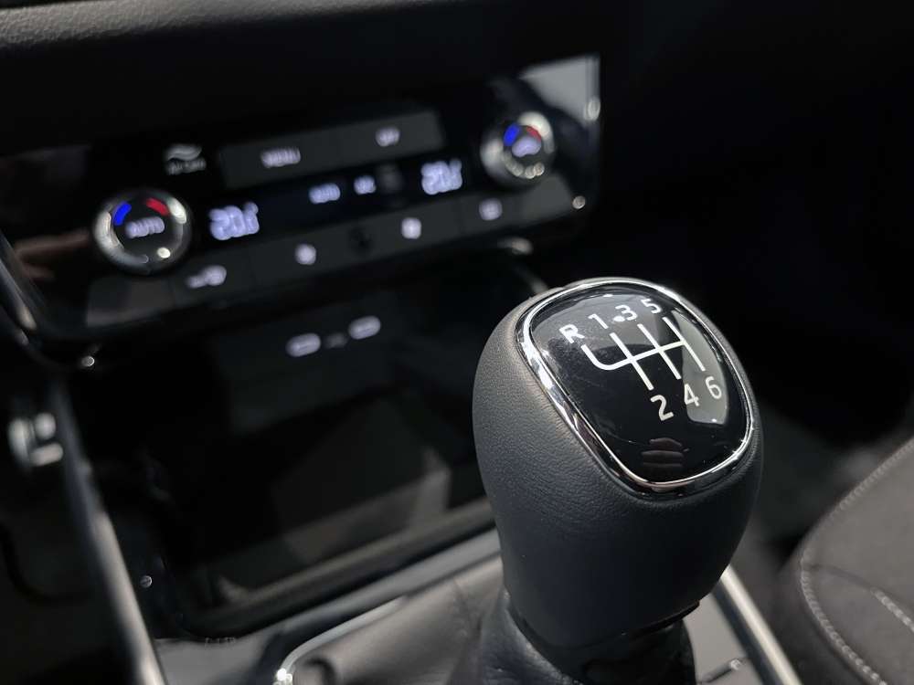 SKODA 