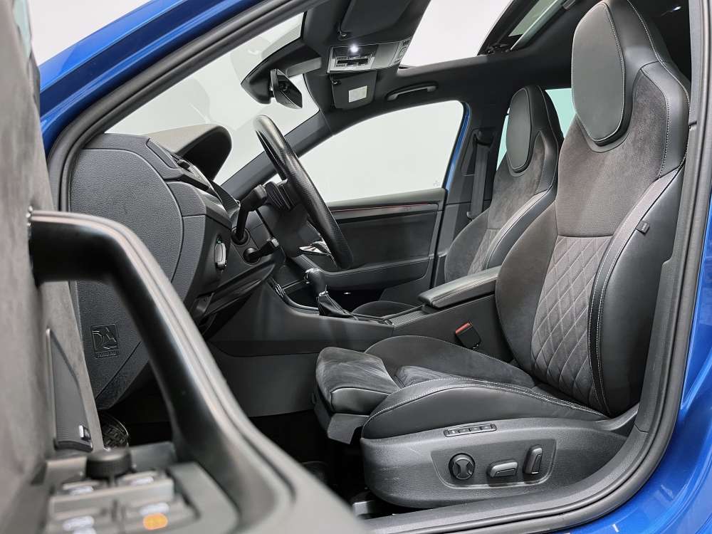SKODA 