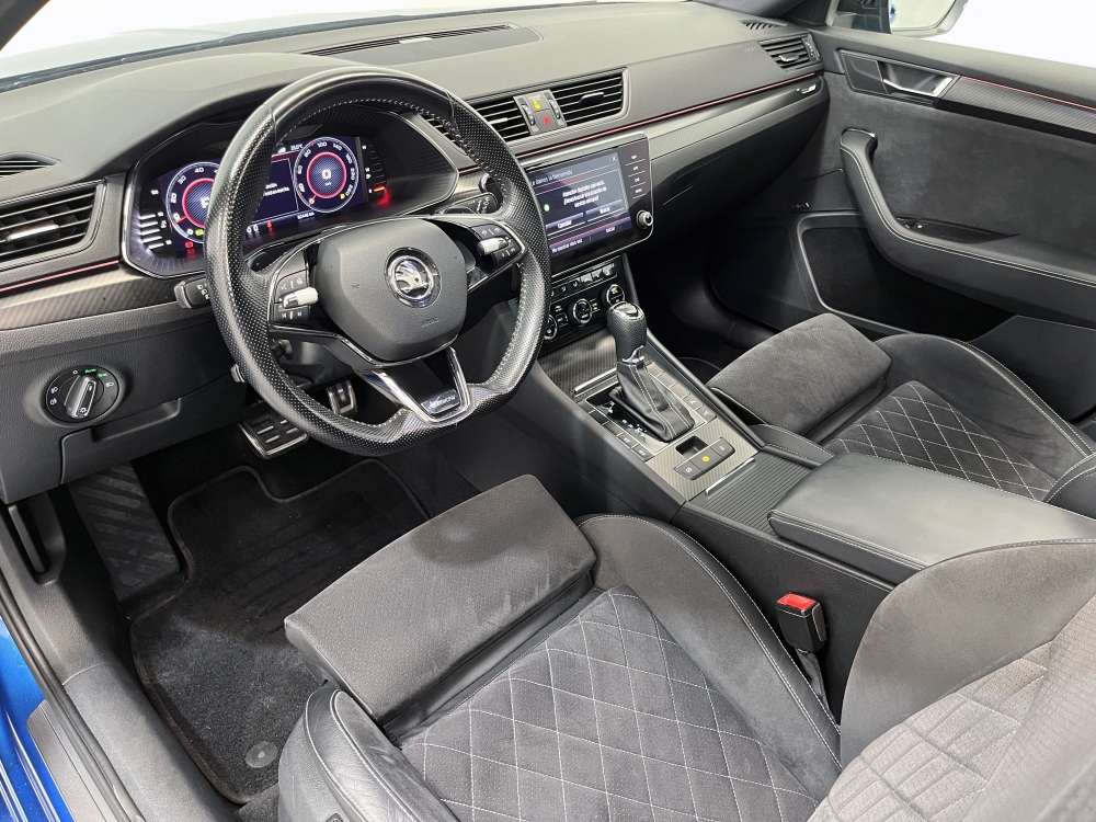 SKODA 