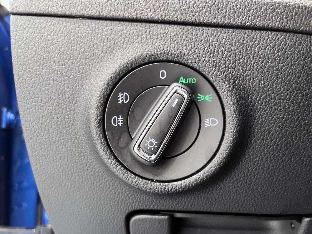 SKODA 