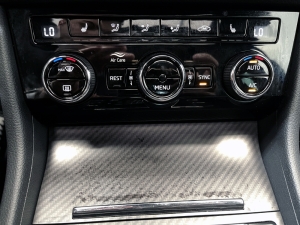 SKODA 