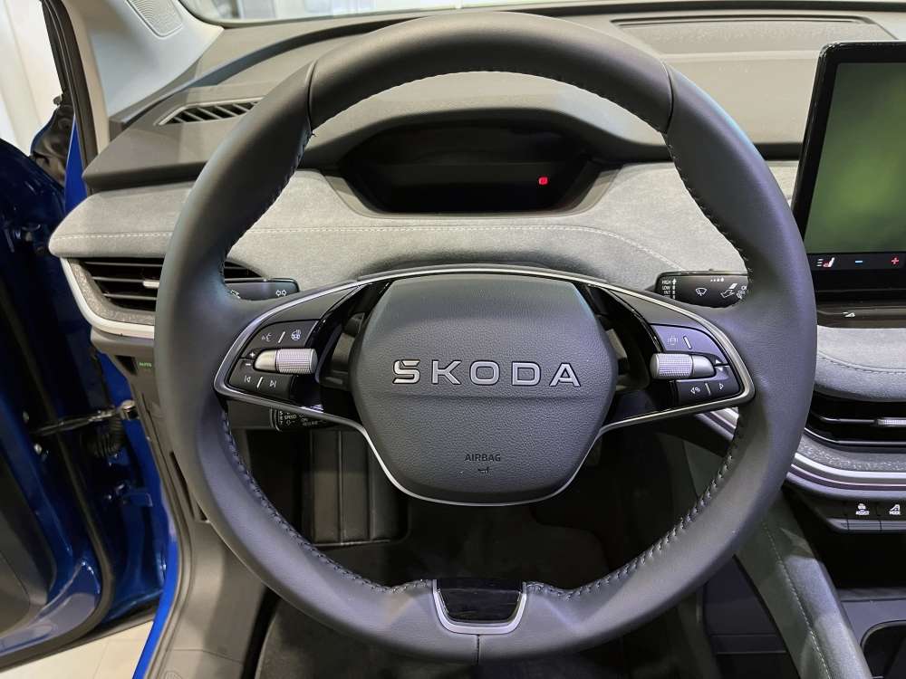 SKODA 