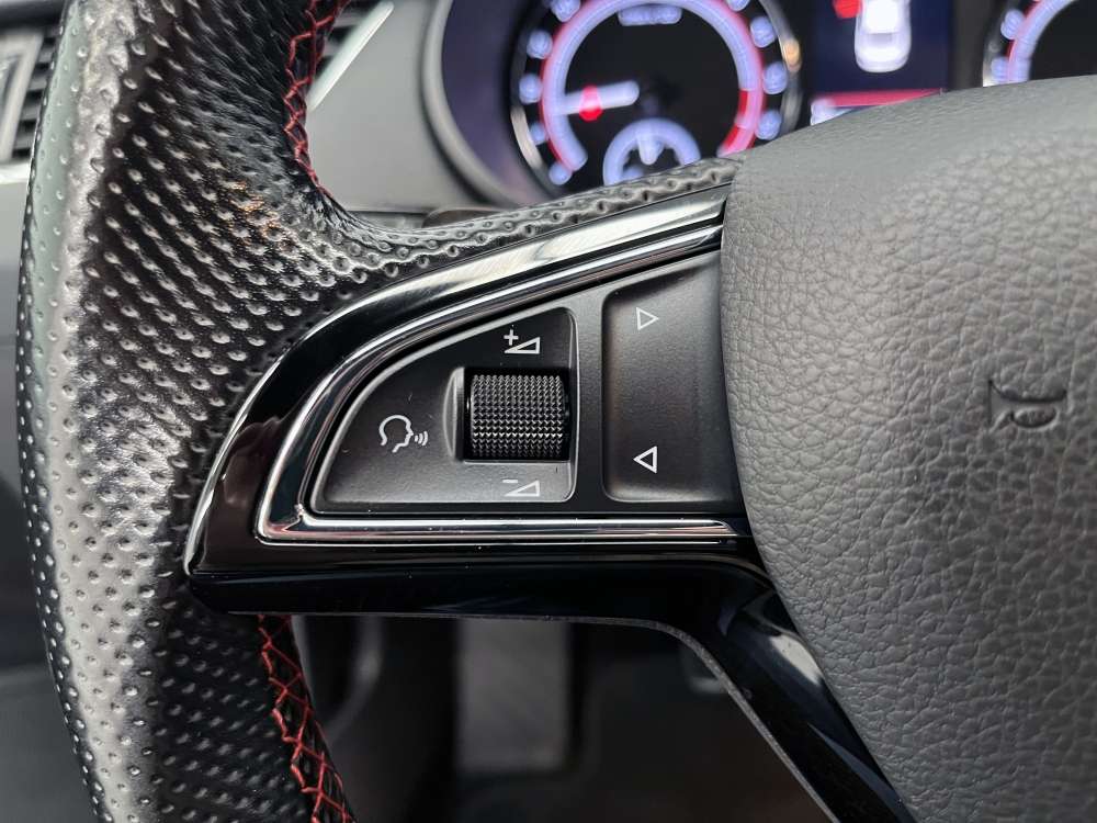 SKODA 