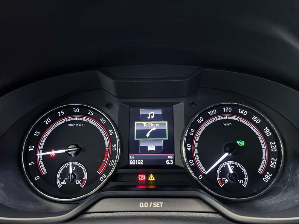 SKODA 