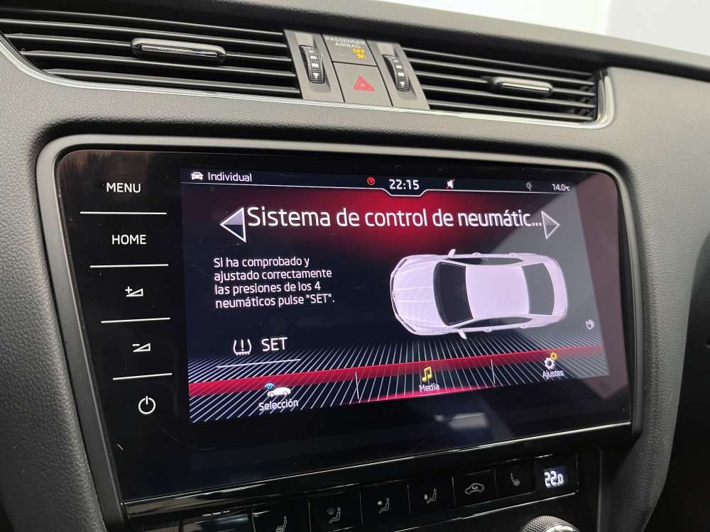 SKODA 