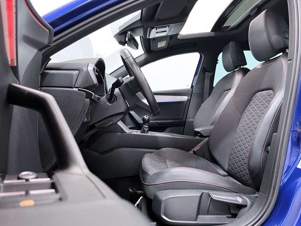 SEAT 
