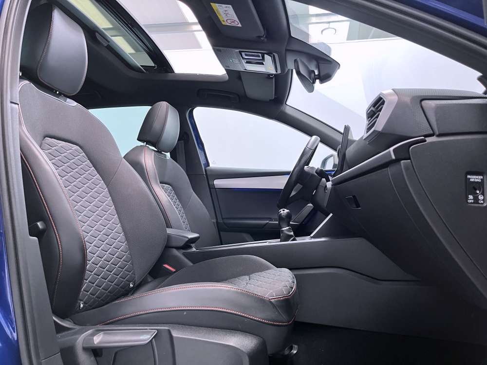 SEAT 