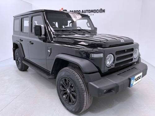 YUDO 6 2.0 L 4WD