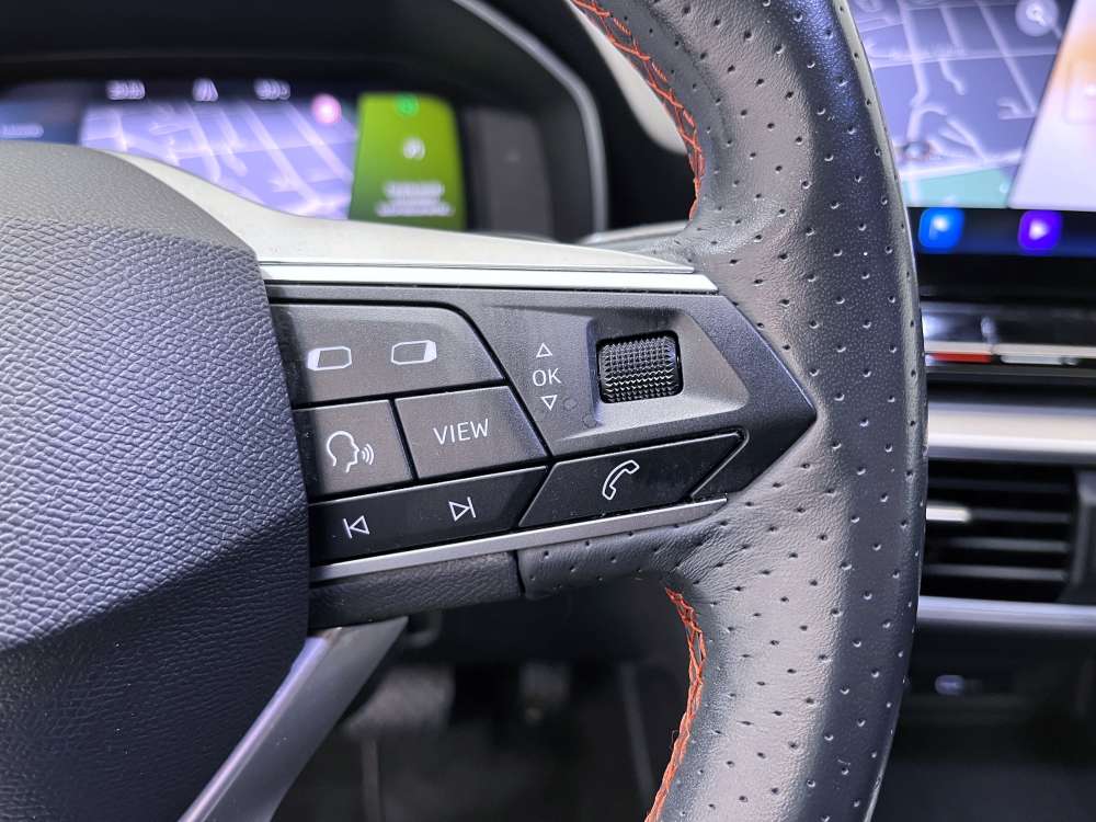 SEAT 