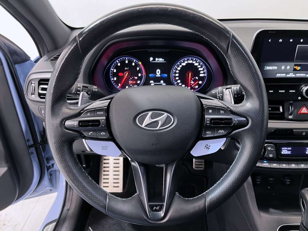 HYUNDAI 