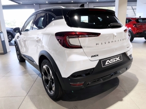 MITSUBISHI 