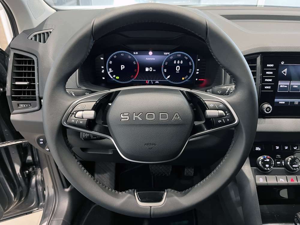 SKODA 