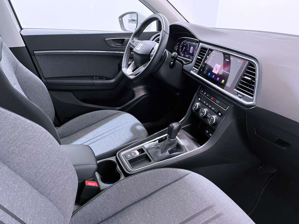 SEAT 