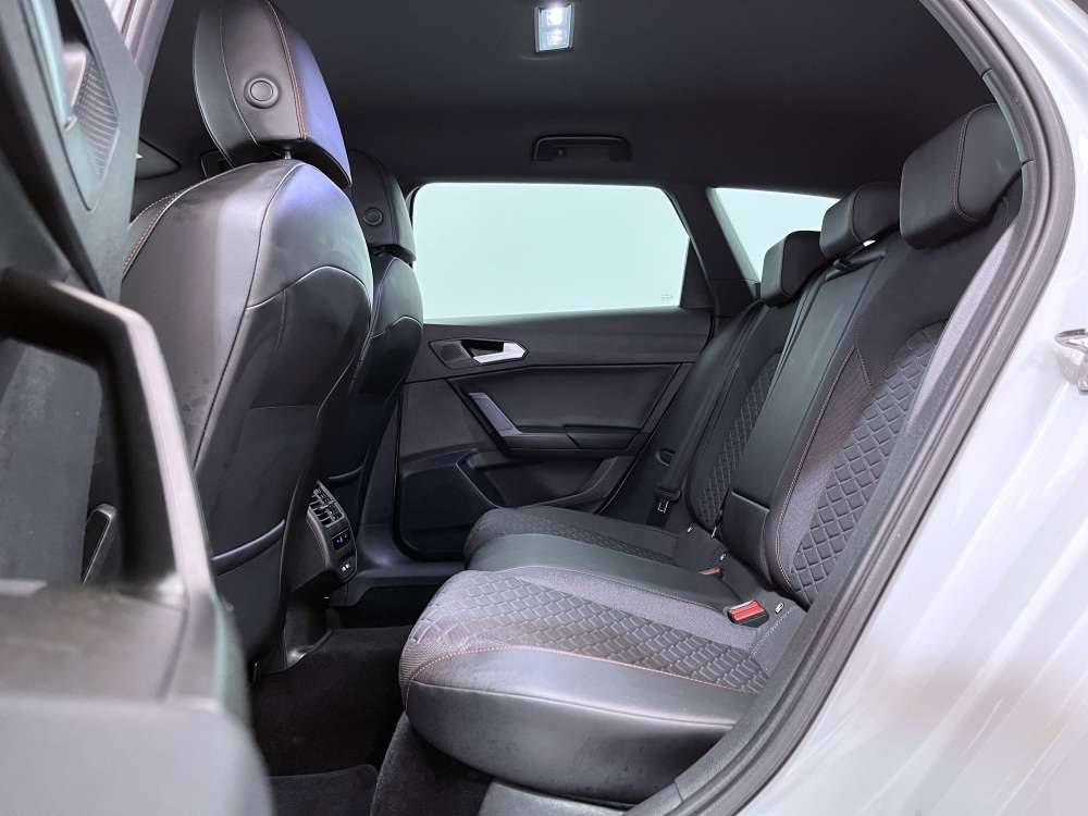 SEAT 