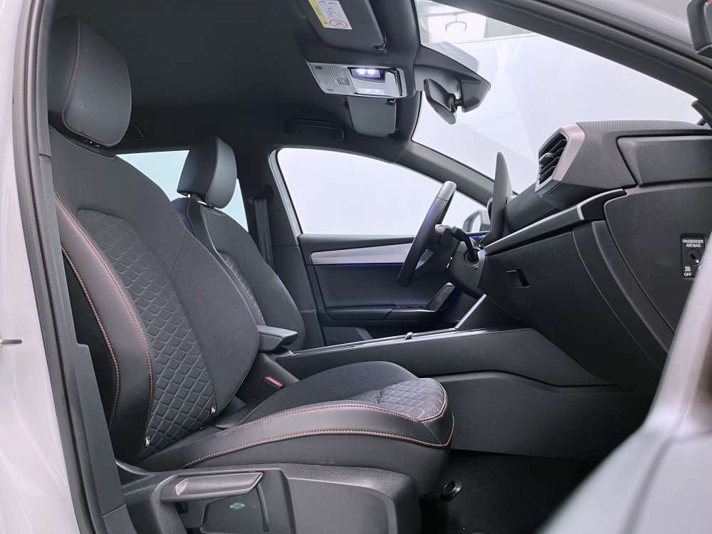 SEAT 