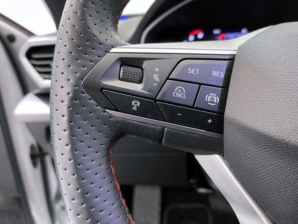 SEAT 