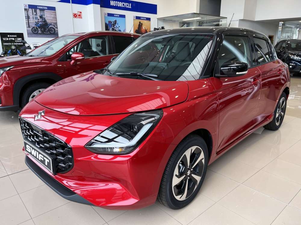 SUZUKI 