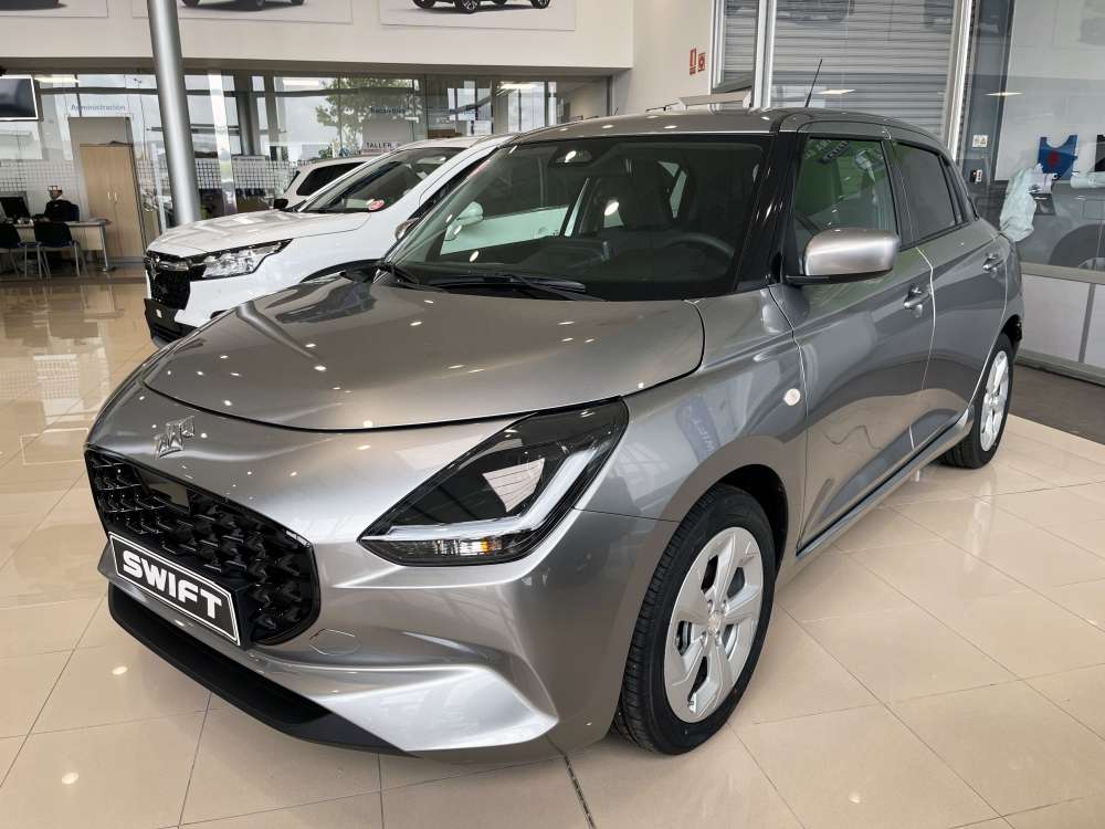 SUZUKI 