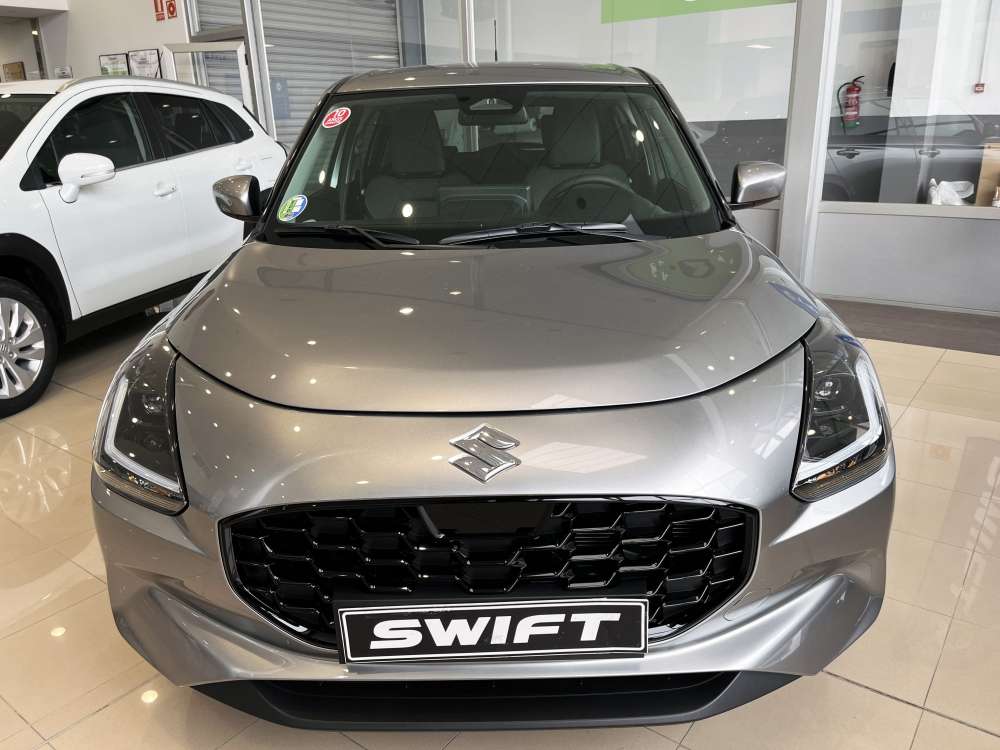 SUZUKI 