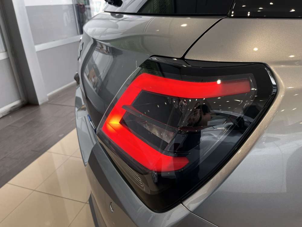 SUZUKI 