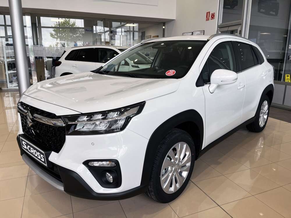 SUZUKI 