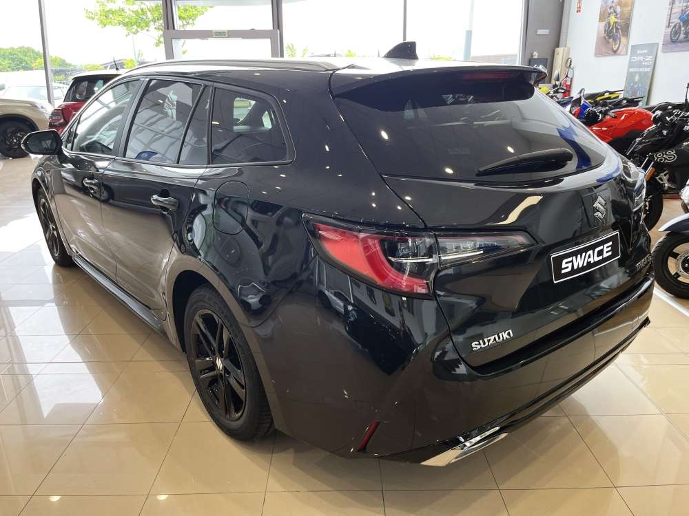 SUZUKI 
