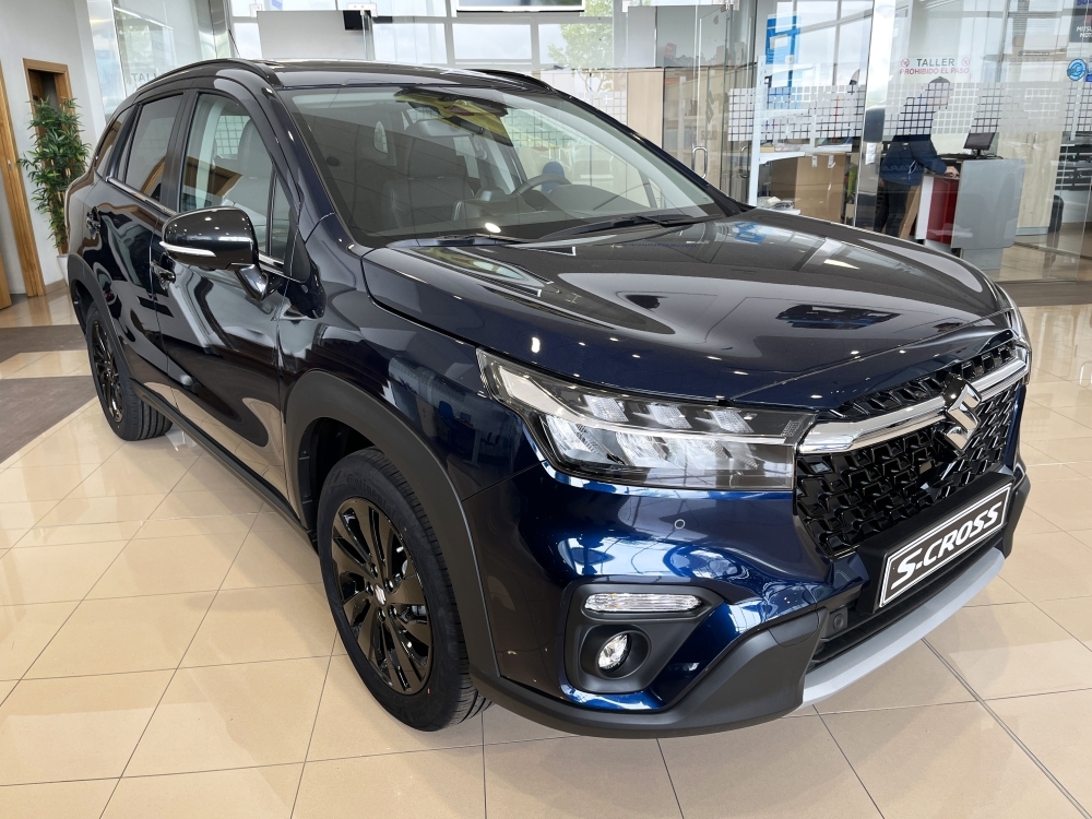 SUZUKI 