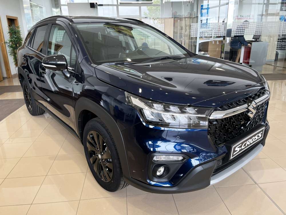 SUZUKI 