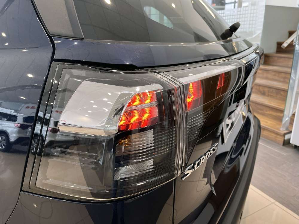 SUZUKI 