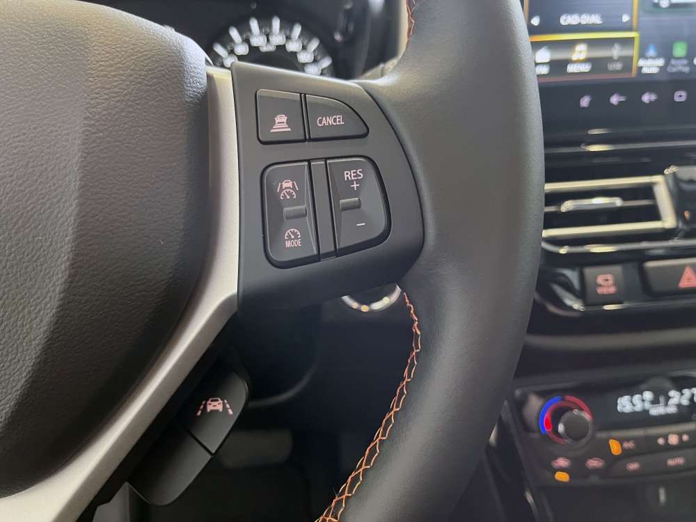 SUZUKI 