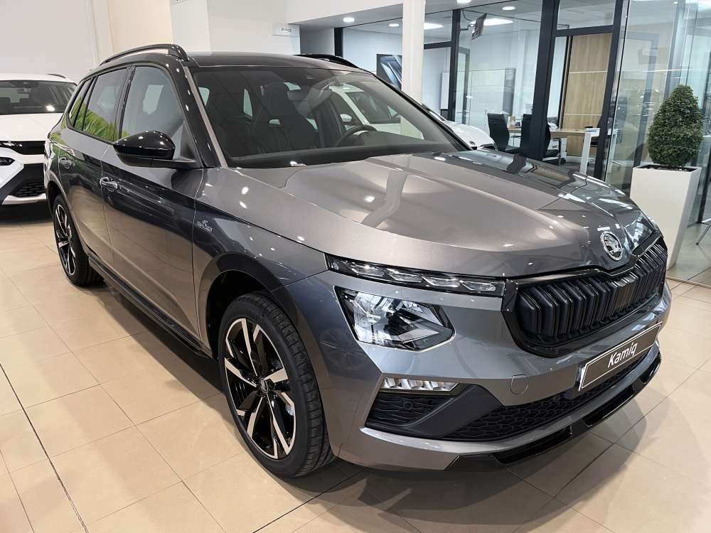 SKODA 