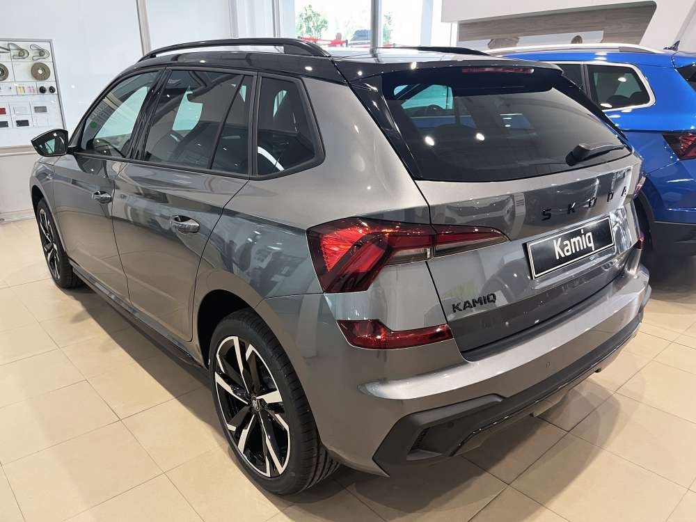 SKODA 