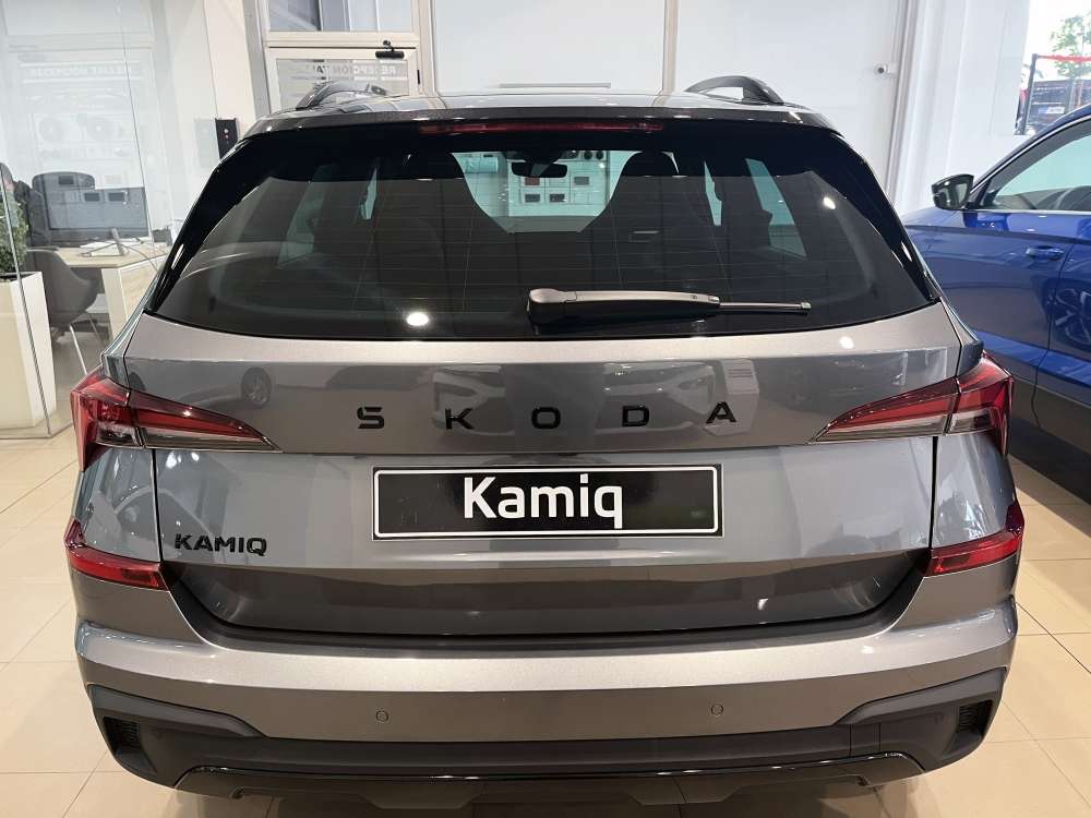 SKODA 