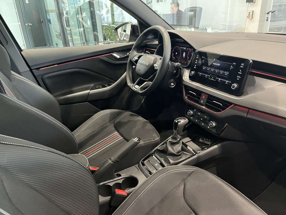 SKODA 