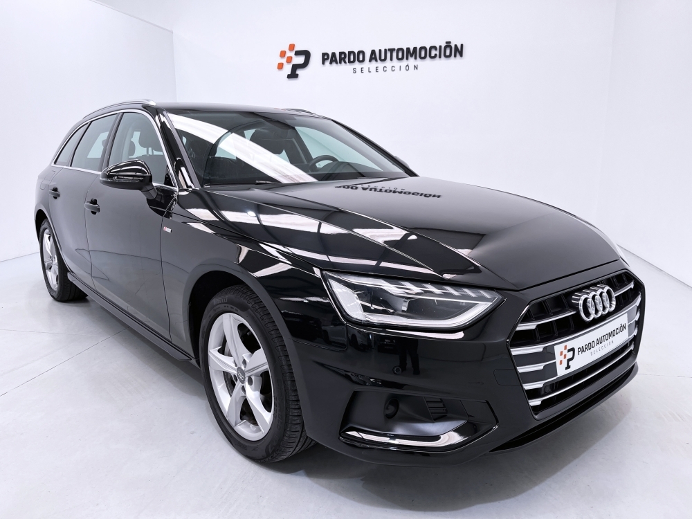 AUDI 