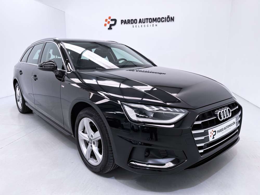 AUDI 