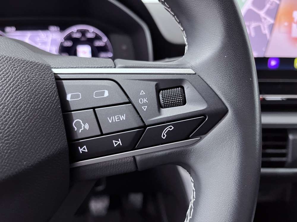 SEAT 