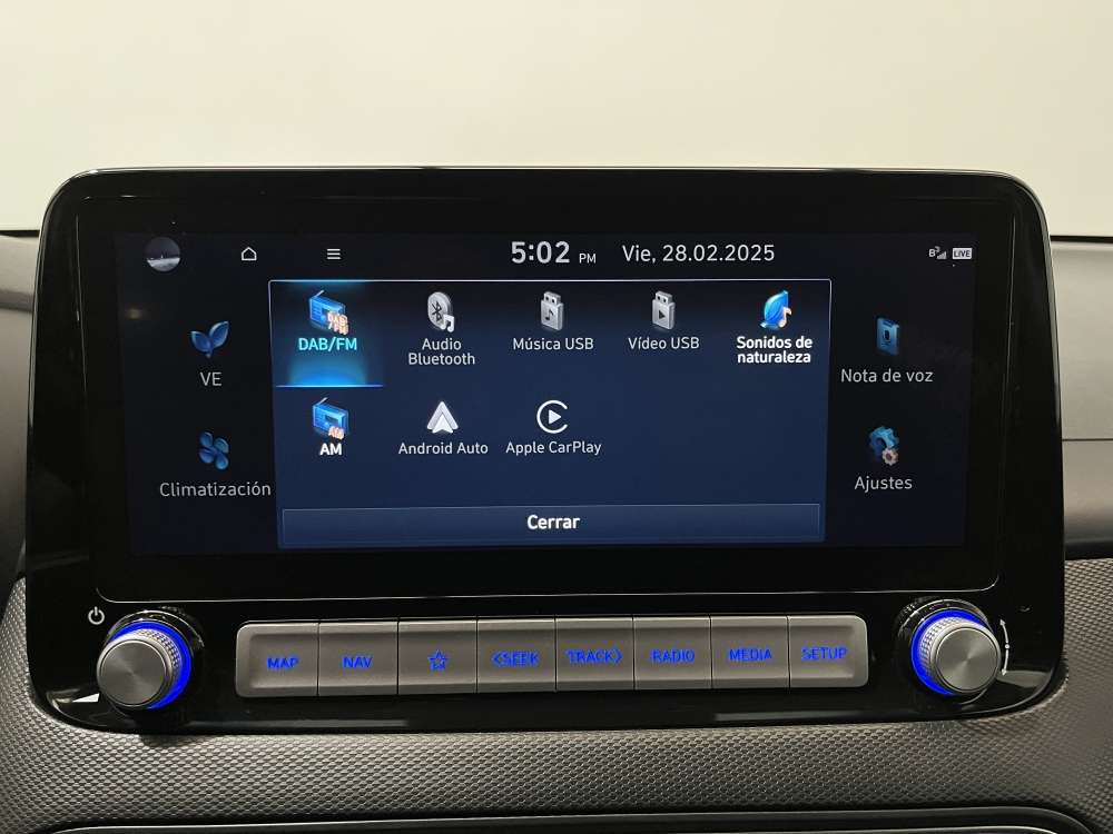 HYUNDAI 