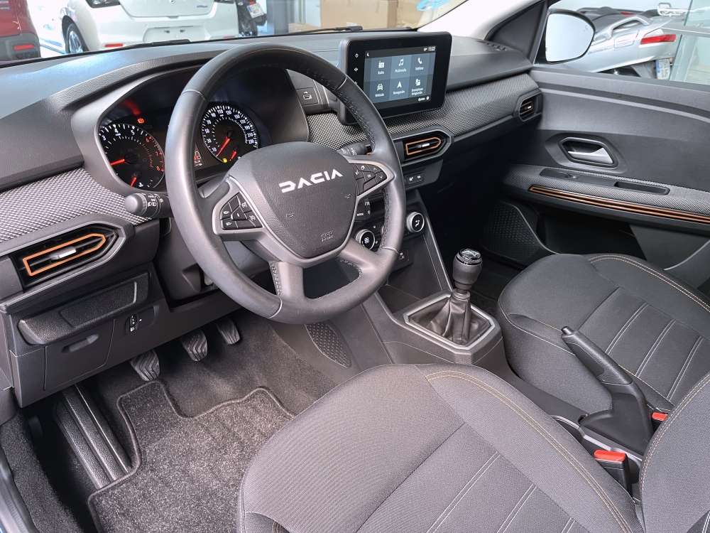 DACIA 