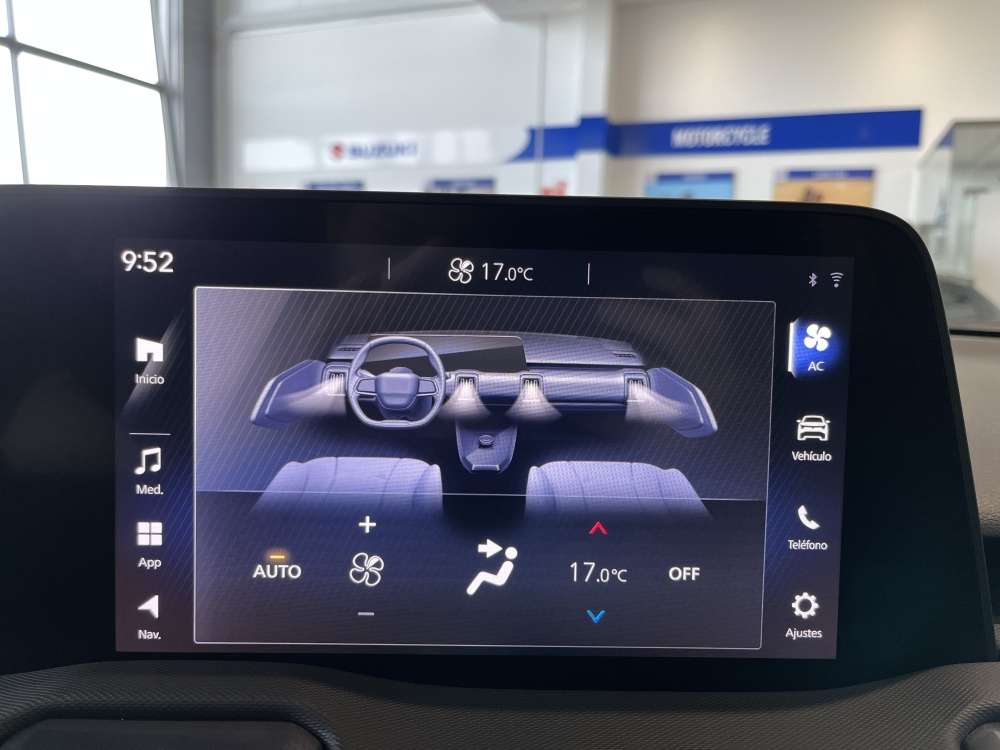 SUZUKI 