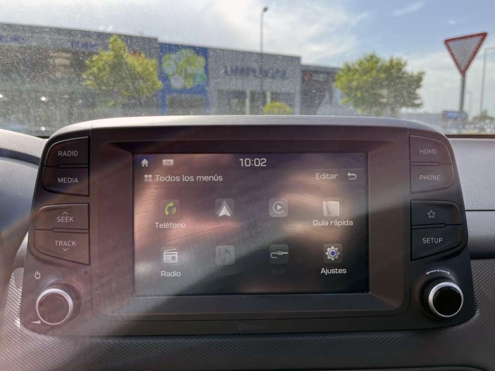 HYUNDAI 