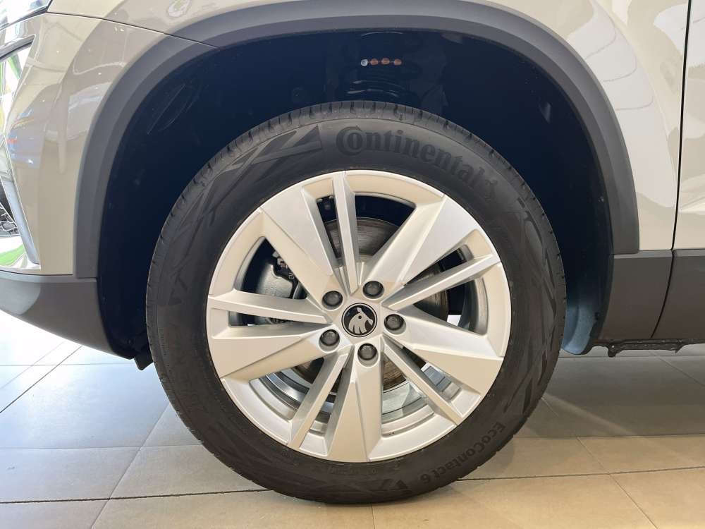 SKODA 