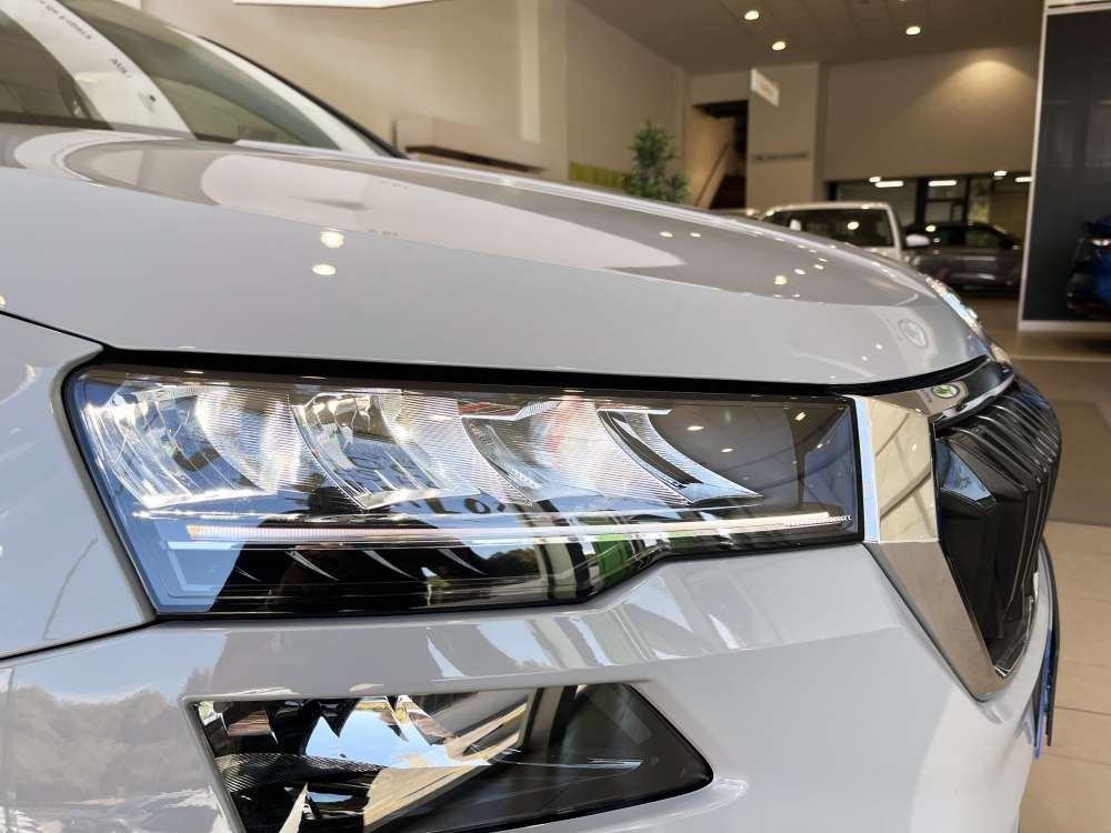 SKODA 
