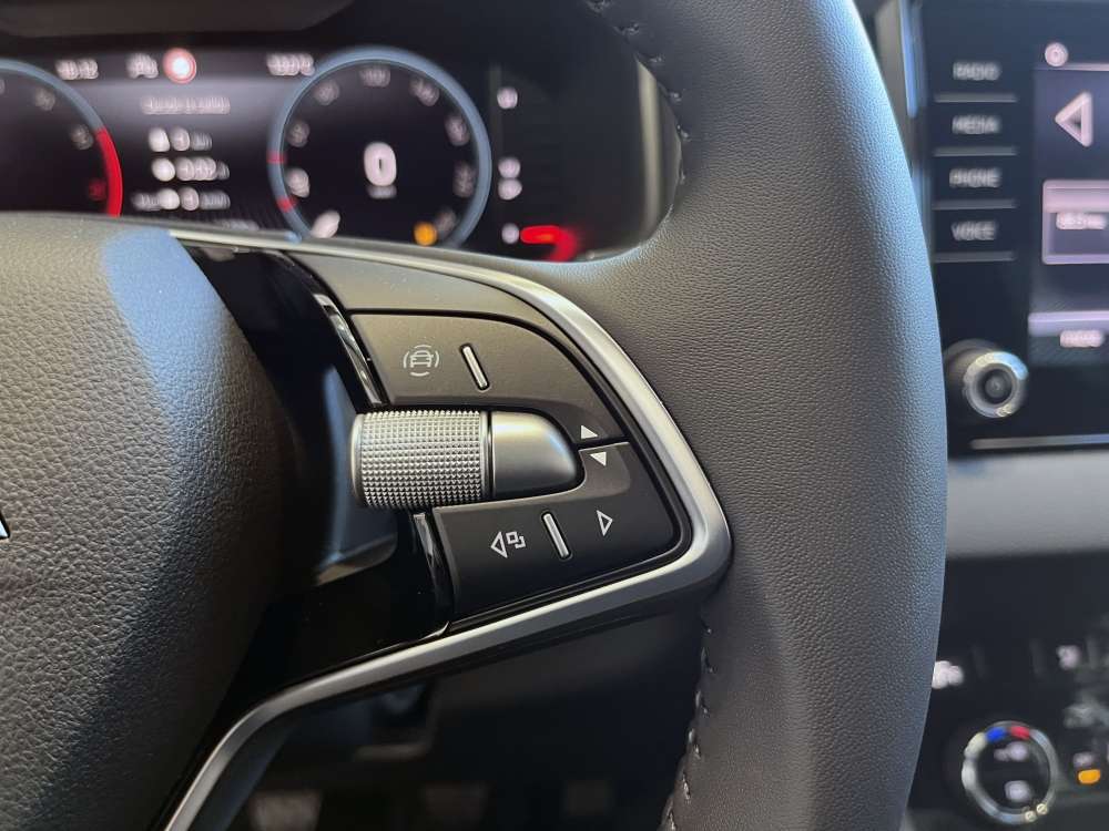 SKODA 