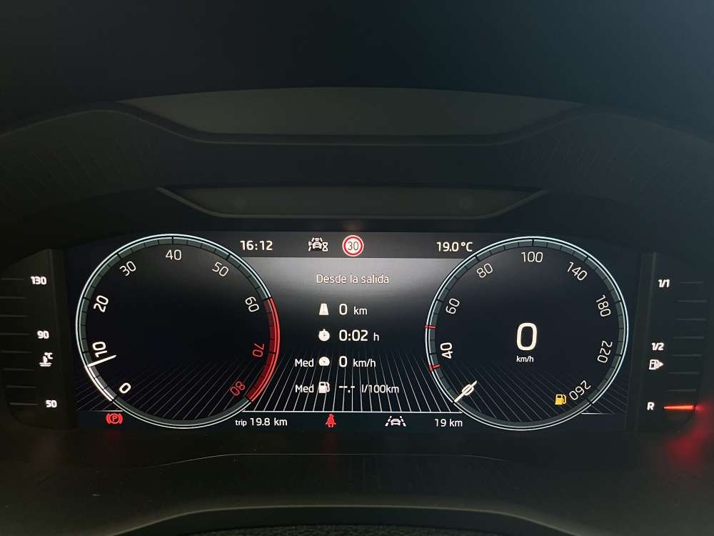 SKODA 