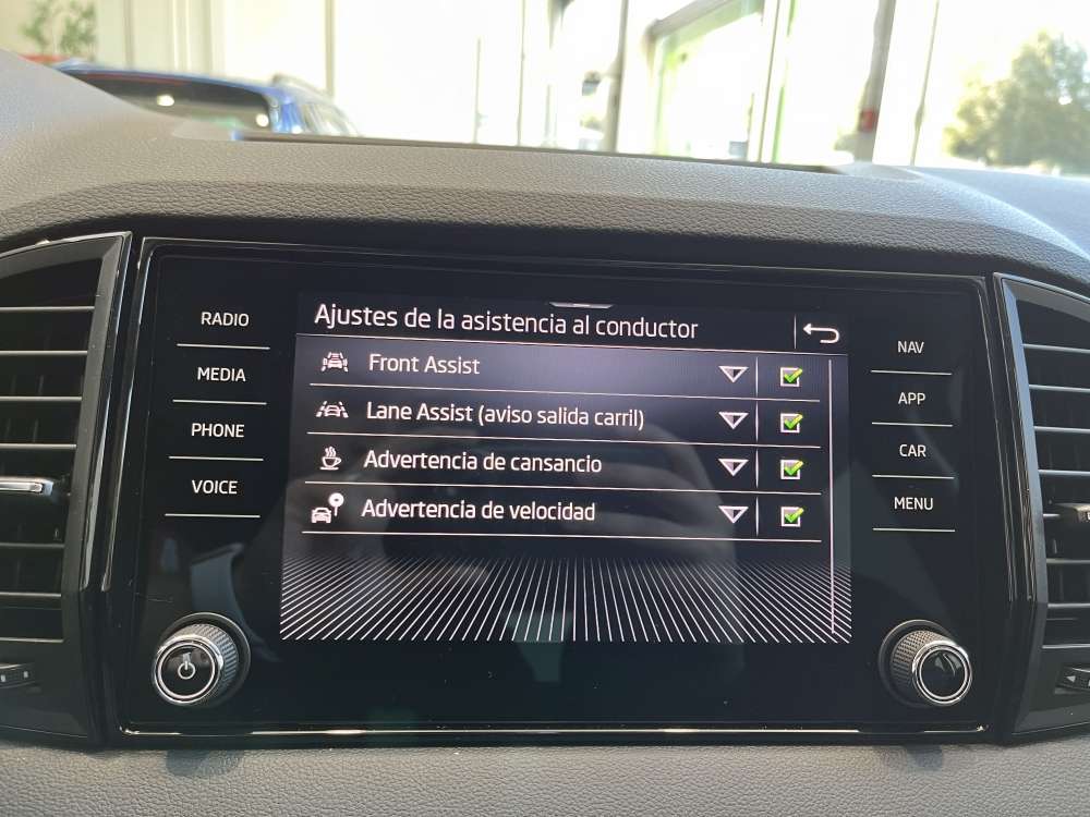SKODA 