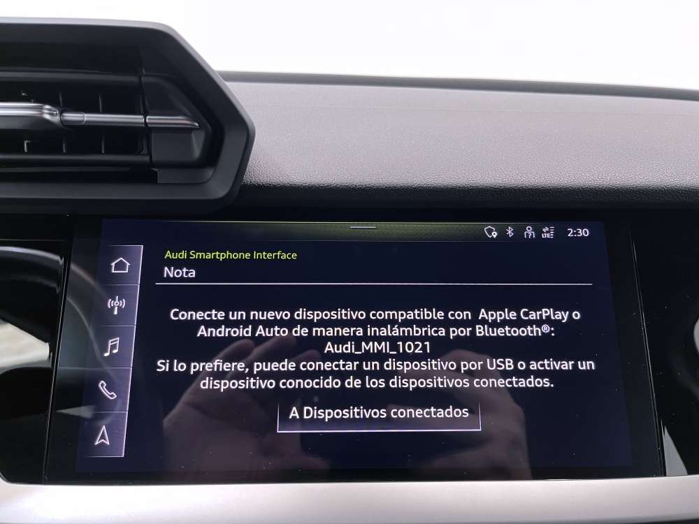 AUDI 
