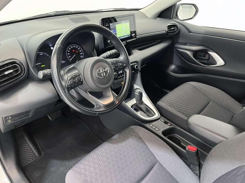 TOYOTA 